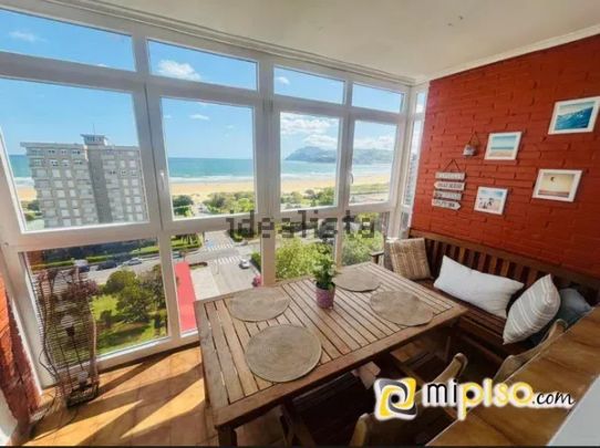 Alquiler de piso en Avenida de la Libertad, 78 - Photo 1