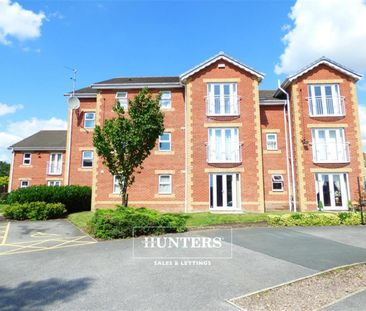 1 bedroom Flat To Let - Photo 2