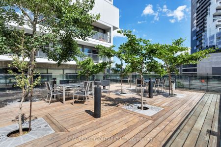 River City I Lofts 47 , #539 - Photo 4