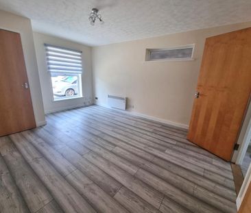 2 bedroom maisonette to rent - Photo 1