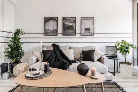 Calle de Fuencarral, Madrid, Community of Madrid 28015 - Photo 5