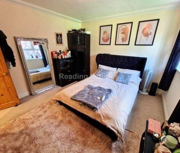 Lysander Close, Woodley, RG5 - Photo 5