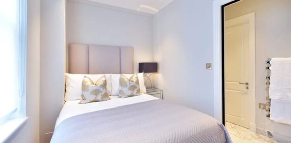 ONE BEDROOM FLAT MAYFAIR - Photo 2