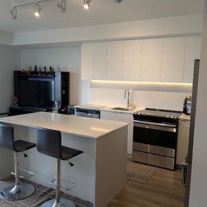 Lebourgneuf LB9 phase 3 grand 3 pieces et demi avec espace bureau cession de bail libre maintenant fin bail février 2026 - Photo 2
