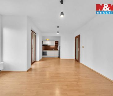 Pronájem bytu 1+kk a garsoniéry 38 m², Edvarda Beneše 1632, Přelouč - Photo 3