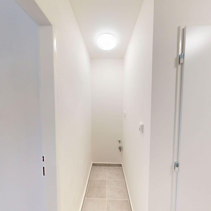 Pronájem bytu 1+kk 30 m2 - Photo 1