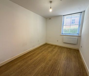1 Bed Flat, West St, LE1 - Photo 3