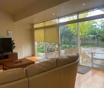 Mornington - Photo 1