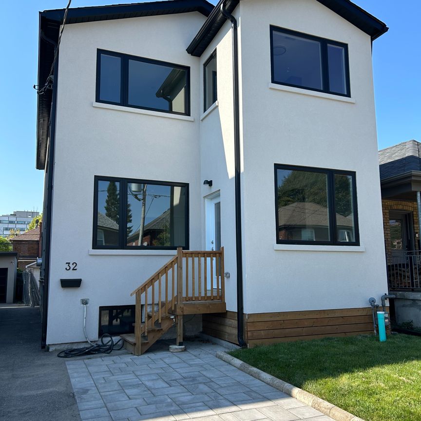 For Lease - 32 Cadorna Avenue Unit# 1, Toronto, Ontario - Photo 1