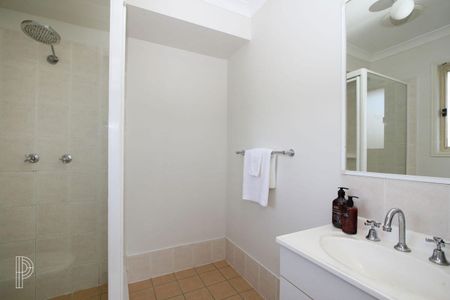 10 McKerrow Crescent, Goodna QLD 4300 - House For Rent | Domain - Photo 3