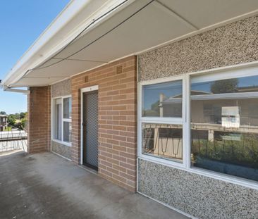 Convenient Living in a Prime Glenside Location - Photo 6