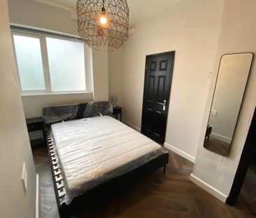£850 PCM, Furnished One Bedroom Ground Floor Flat in Taff Embankmen... - Photo 5