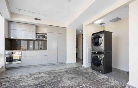 For Lease - 197 YONGE Street, Toronto, Ontario - Photo 5