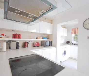 1 bedroom Flat To Let - Photo 5