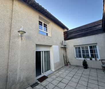 Location Appartement 3 pièces 83m² ANGOULEME 16000 - Photo 5