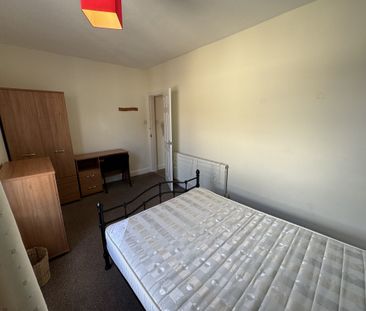 Lansdowne Terrace, Hull Road - P1762 - Photo 6