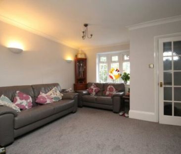 3 bedroom Property to rent - Photo 1