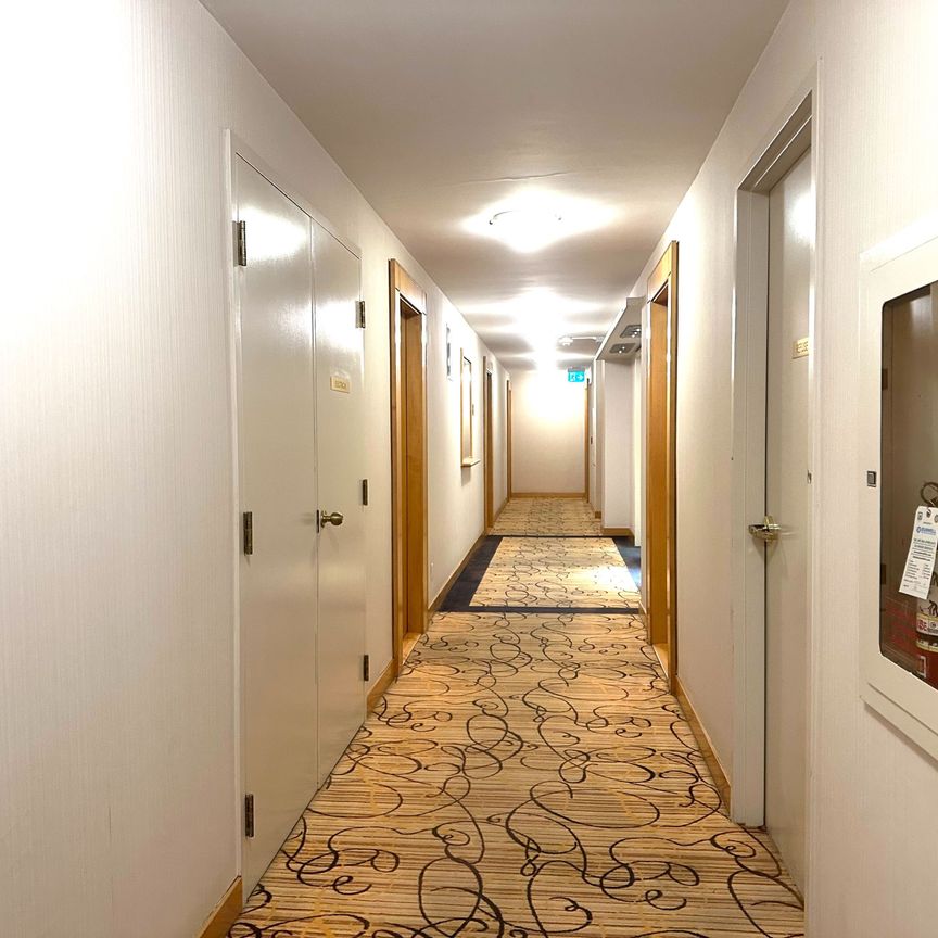 For Lease - 43 Eglinton Avenue Unit# 1601, Toronto, Ontario - Photo 1