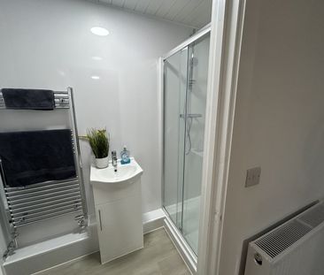 Studio Flat, Humphrey Road, M16 - Photo 6