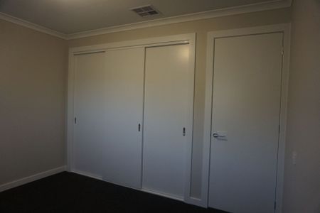 20 Shinrone Road, Gisborne - Photo 2