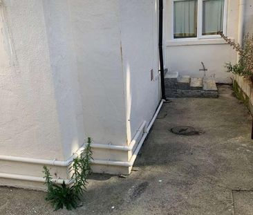 Saville Road Blackpool, FY1 - Photo 1