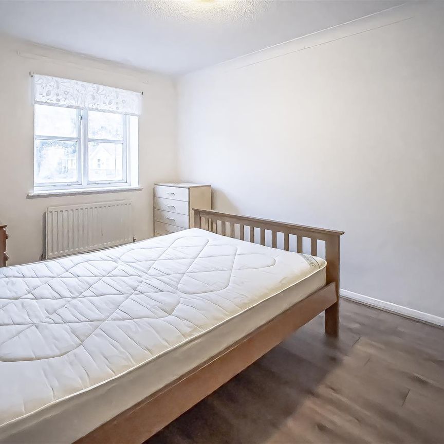 Semi-Detached House To Let - Photo 1