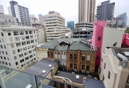 SUNNY FURNISHED - PRIVATE STUDIO - Photo 3