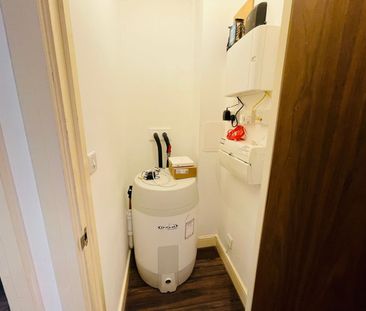 1 Bed Flat, Broadway, B5 - Photo 5