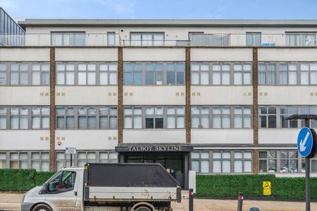 Studio to rent - Photo 5