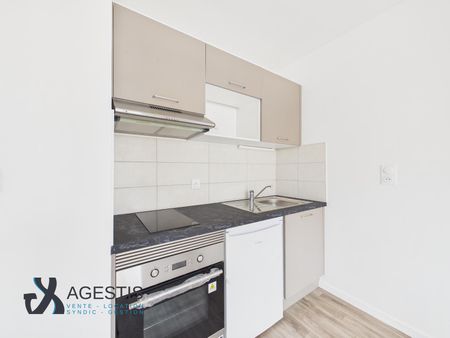 Location Appartement 1 pièce 25m² CLERMONT FERRAND 63100 - Photo 3