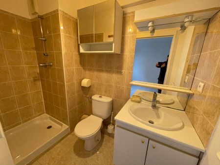 BOUC BEL AIR - Type 2 centre village - Photo 2