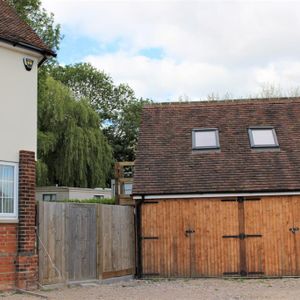 1 bedroom maisonette to rent - Photo 2