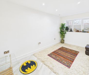 Swift Avenue, Rugby - Photo 3