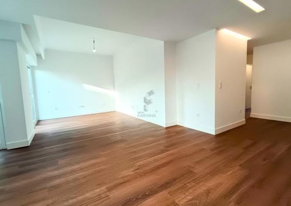 Apartamento T3 em Lisboa