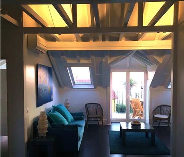 Apartamento T2 em palacete na primeira linha junto ao mar na Azaruj... - Photo 1