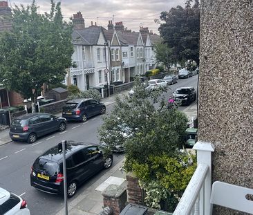 Room in a Shared Flat, Sirdar Road, N22 - Photo 4