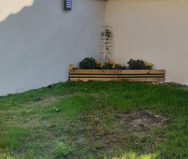 Location Maison 3 pièces 71m² CHATELLERAULT 86100 - Photo 5