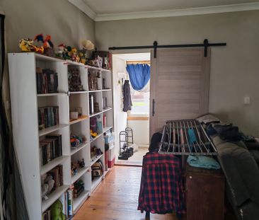Elizabeth Park - Photo 1
