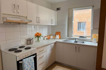TWO BEDROOM UNIT - Photo 4