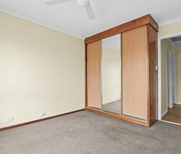 3 bedroom family home in Craigmore - Photo 3