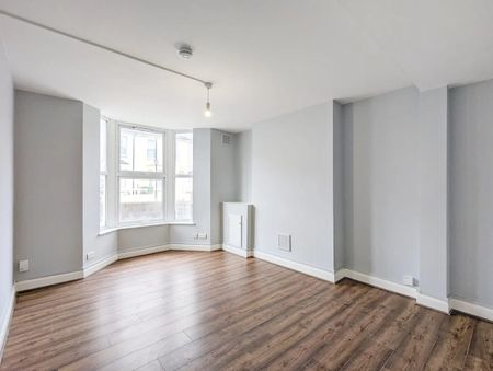 1 Bed Flat, Evesham Road, E15 - Photo 3