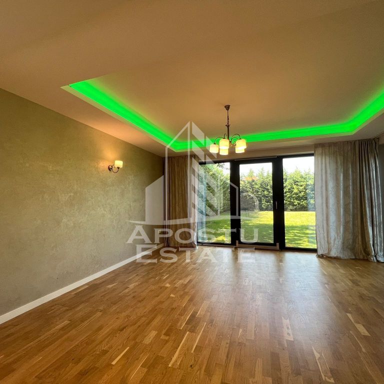 Casă individuală, spațioasă cu 5 camere în zona Toro... - Fotografie 1