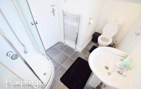 4 bedroom house share to rent - Photo 4