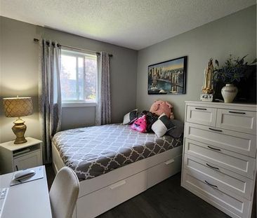 217-561 Armstrong Rd, Kingston, ON K7M 8J9 - Photo 6