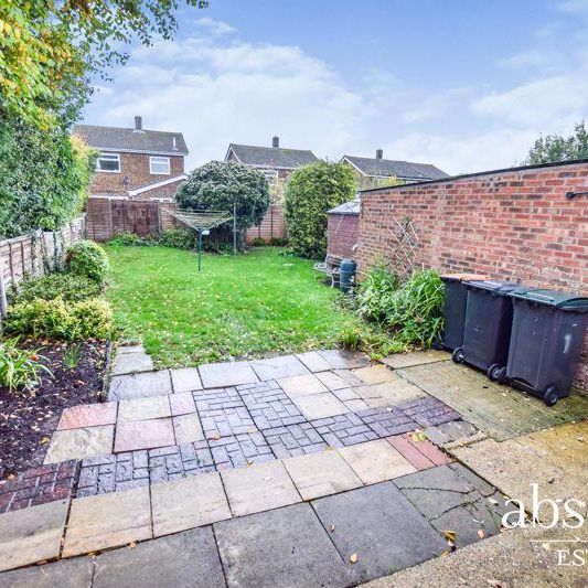 2 bedroom bungalow to rent - Photo 1