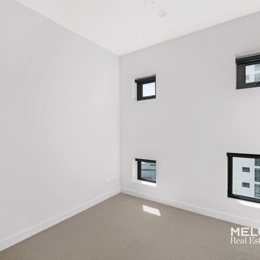 HABITAT - MODERN, BRIGHT AND SPACIOUS - WHITEGOODS ONLY - Photo 1