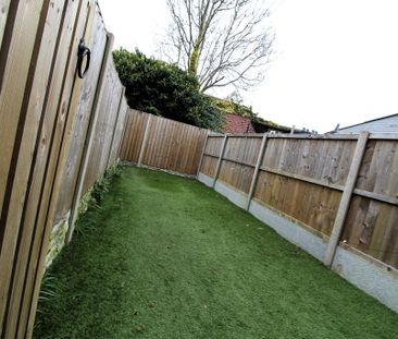 2 bedroom terraced house to rent - Photo 6