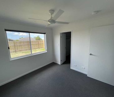 13A Redzel Court, Logan Reserve QLD 4133 - House For Rent | Domain - Photo 5