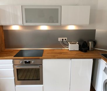 City and Style: Altbau-Apartment im Zentrum Kölns - Photo 5