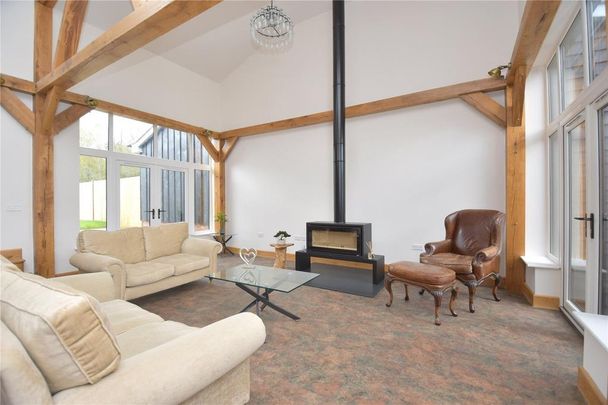 3 bedroom detached house to rent - Photo 1